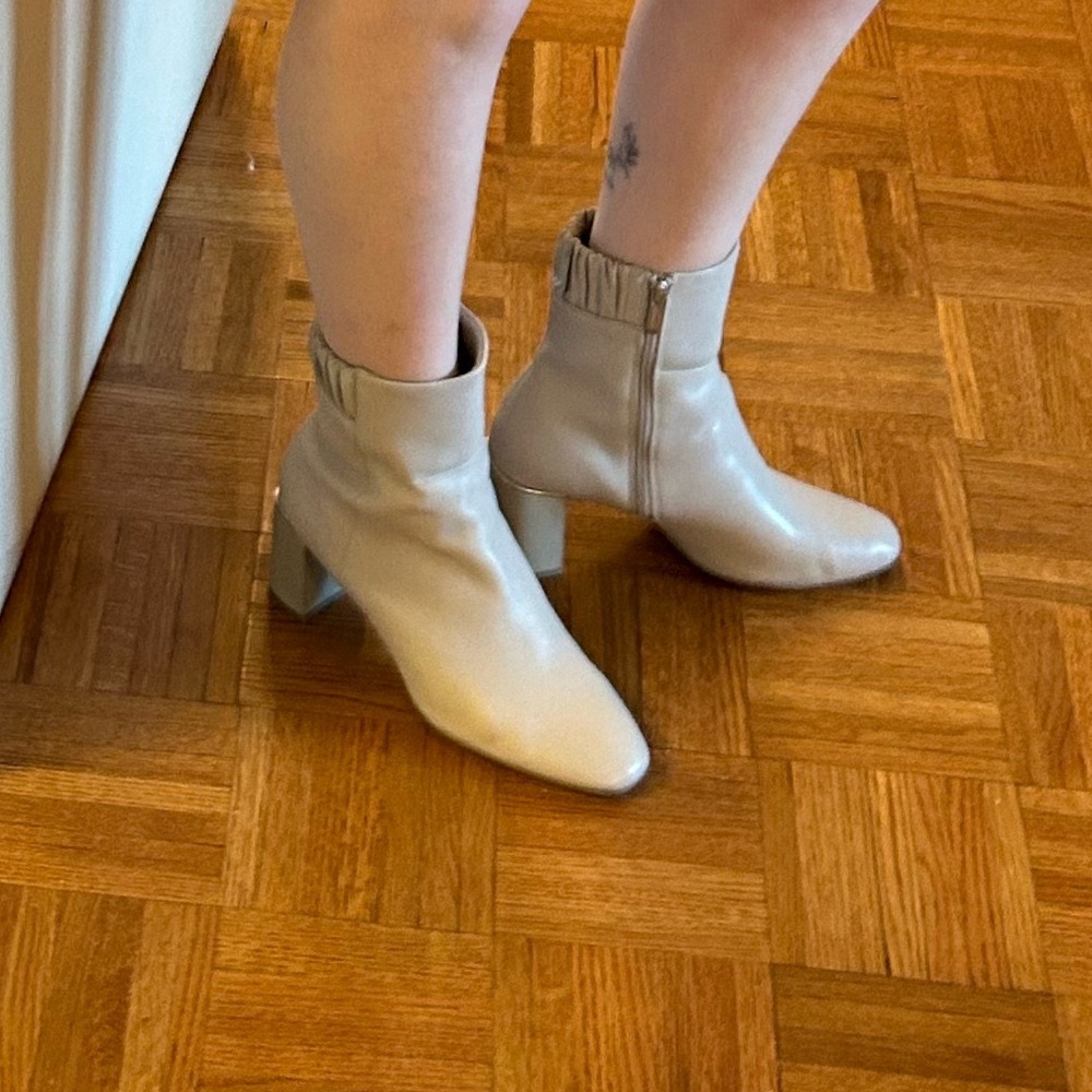 🤍 Tamaris Signe Ice White Ankle Booties 🤍
